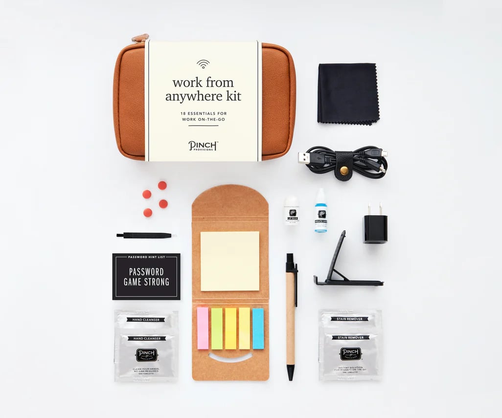 Gift set with pens, cables, post-its, and more