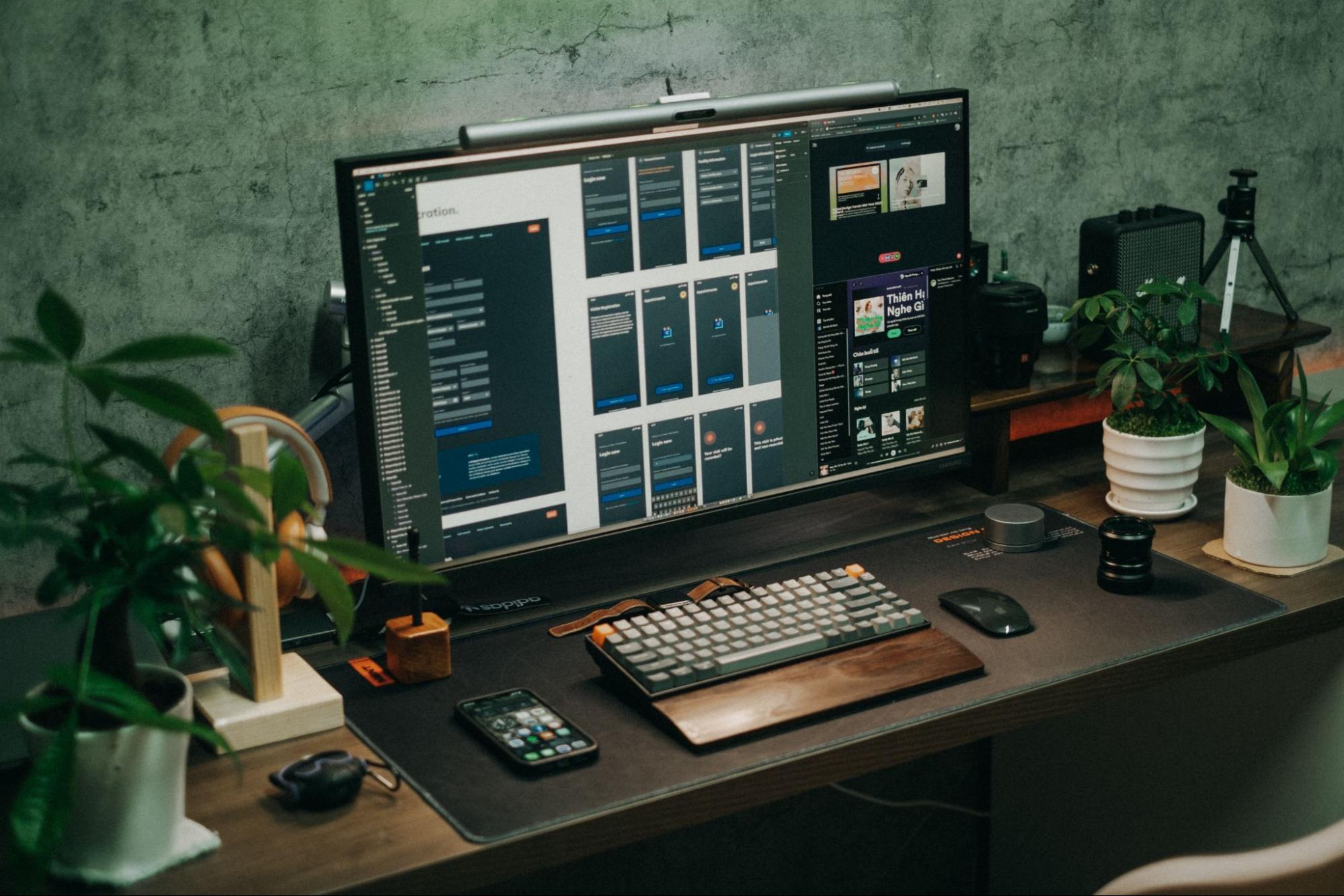 Computer and desk in office